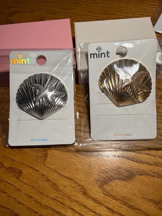 Mint Gold Shell & Starfish Hair Ties - Picture 3 of 3